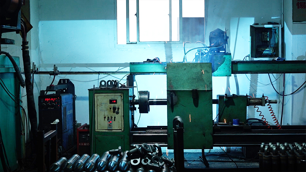 自動(dòng)電焊機(jī)